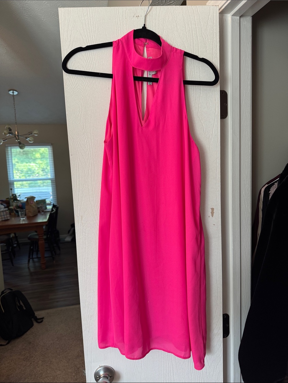 HYFVE Hot Pink Sleeveless Keyhole Shift Dress
